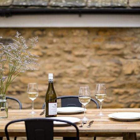 Whitsun Cottage Stow-on-the-Wold Екстериор снимка