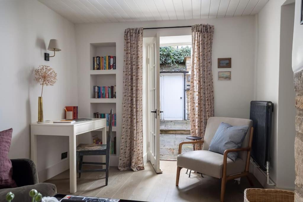 Whitsun Cottage Stow-on-the-Wold Екстериор снимка